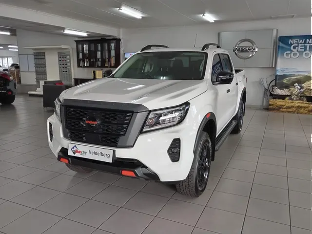 2026 Nissan Navara 2.5DDTi Double Cab PRO-4X 4x4