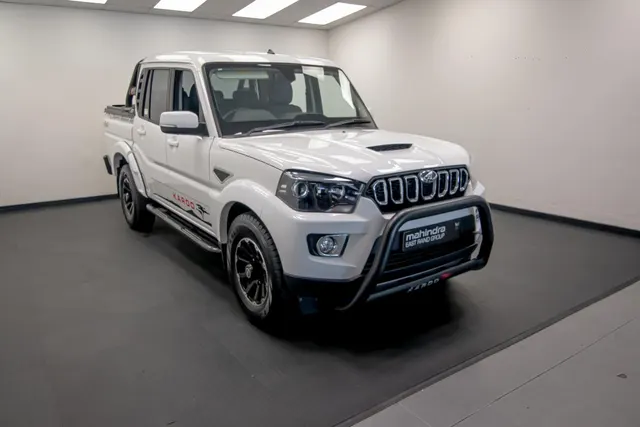 2026 Mahindra Pik Up 2.2CRDe Double Cab S6 Karoo Auto