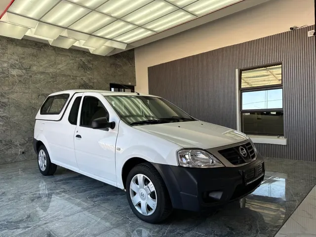 2019 Nissan NP200 1.6i (aircon)