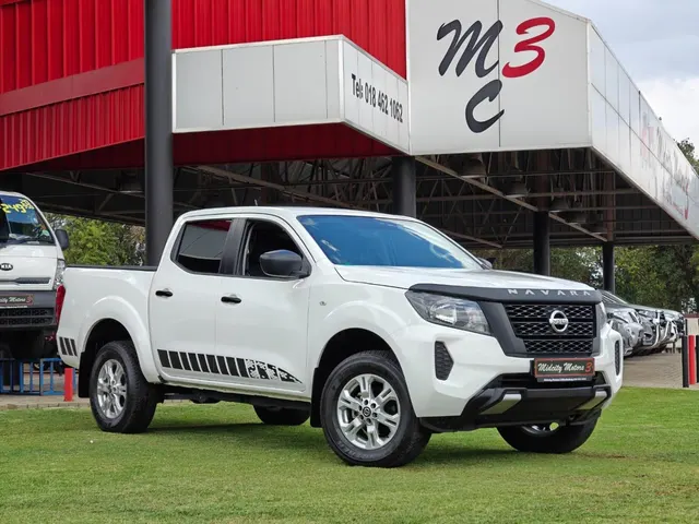 2022 Nissan Navara 2.5DDTi Double Cab SE Auto