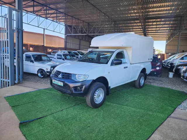 2014 Mitsubishi Triton 2.4 GL