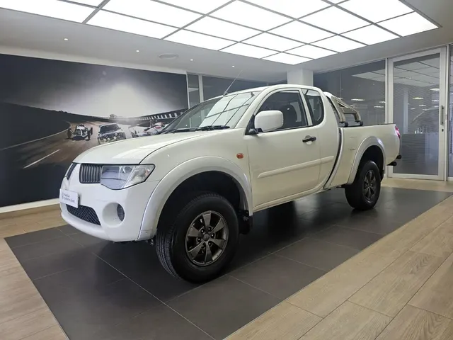 2009 Mitsubishi Triton 2.5DI-D ClubCab