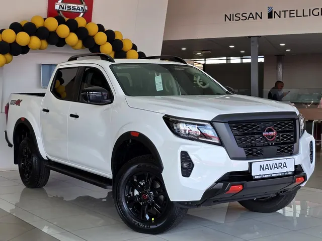 2026 Nissan Navara 2.5DDTi Double Cab PRO-4X 4x4
