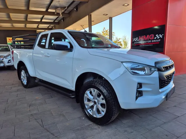 2023 Isuzu D-Max 1.9TD Extended Cab LS (Auto)