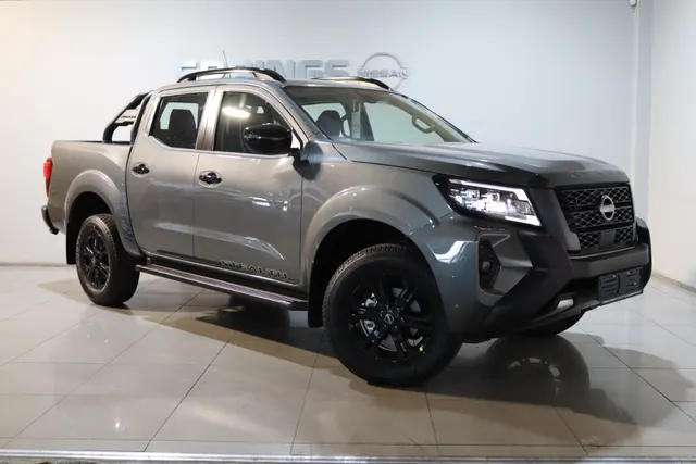 2026 Nissan Navara 2.5DDTi Double Cab Stealth