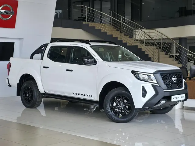 2025 Nissan Navara 2.5DDTi Double Cab LE