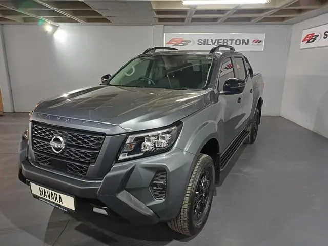2026 Nissan Navara 2.5DDTi Double Cab Stealth 4x4