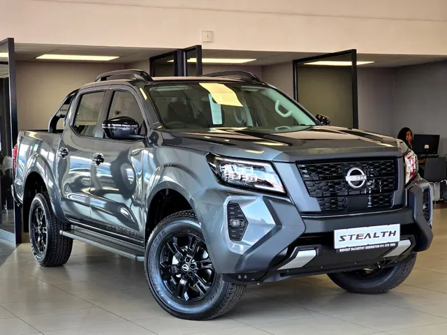 2026 Nissan Navara 2.5DDTi Double Cab Stealth 4x4