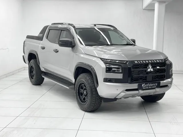 2025 Mitsubishi Triton 2.4DI-D Double Cab Athlete 4x4