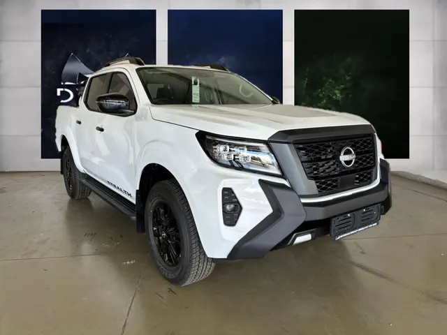 2026 Nissan Navara 2.5DDTi Double Cab Stealth