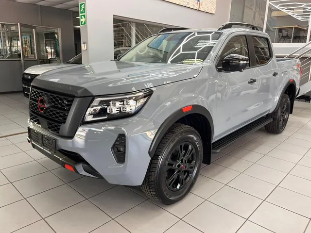 2026 Nissan Navara 2.5DDTi Double Cab PRO-4X 4x4