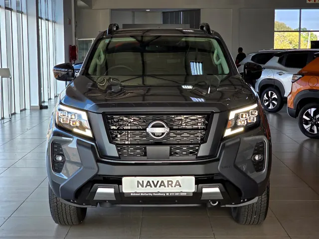 2026 Nissan Navara 2.5DDTi Double Cab Stealth