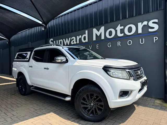 2017 Nissan Navara 2.3D Double Cab 4x4 LE Auto