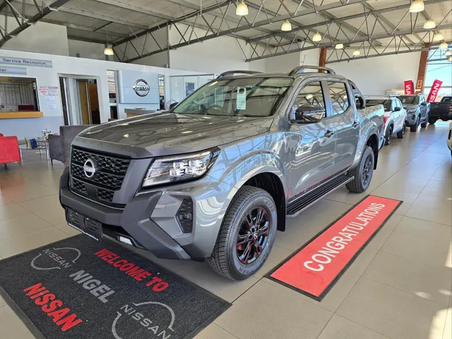 2026 Nissan Navara 2.5DDTi Double Cab Stealth