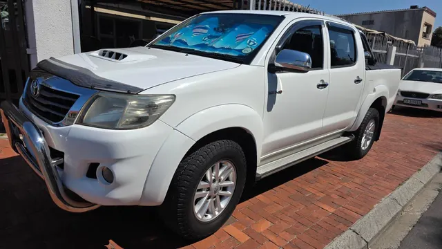 2013 Toyota Hilux 3.0D-4D Double Cab Raider Auto