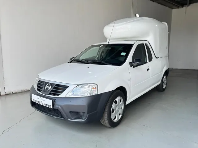 2022 Nissan NP200 1.6i (Aircon) Safety Pack