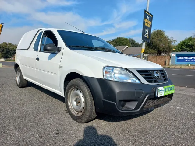 2019 Nissan NP200 1.6i (Aircon) Safety Pack