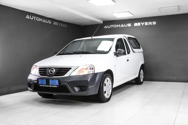 2022 Nissan NP200 1.6i (Aircon) Safety Pack