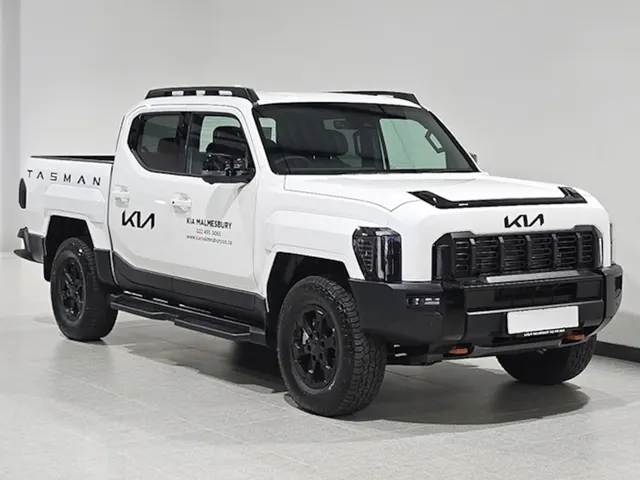 2026 Kia Tasman 2.2D Double Cab X-Pro 4x4 (colour coded)
