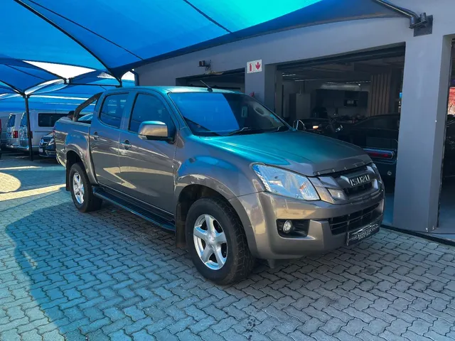 2014 Isuzu KB 250D-Teq Double Cab LE