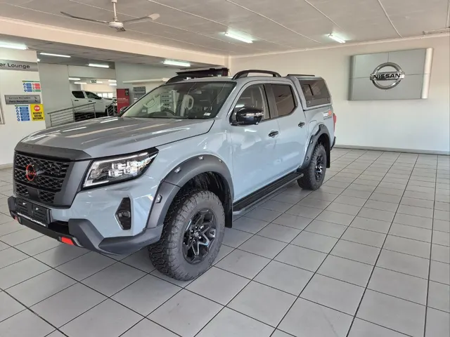 2026 Nissan Navara 2.5DDTi Double Cab Pro-4x 4x4 Warrior