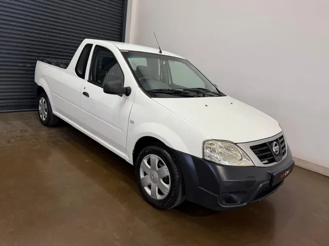 2015 Nissan NP200 1.5dCi Safety Pack