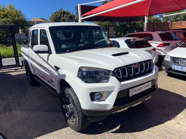 2022 Mahindra Pik Up 2.2CRDe Double Cab S11 Karoo