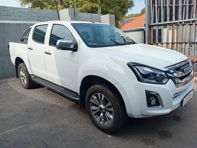 2017 Isuzu KB 300D-Teq Double Cab LX