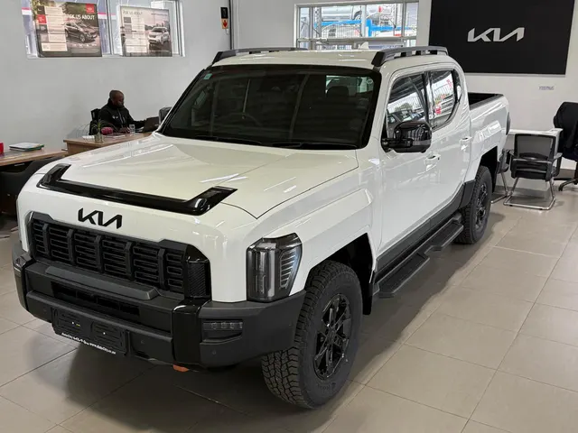 2026 Kia Tasman 2.2D Double Cab X-Pro 4x4 (colour coded)