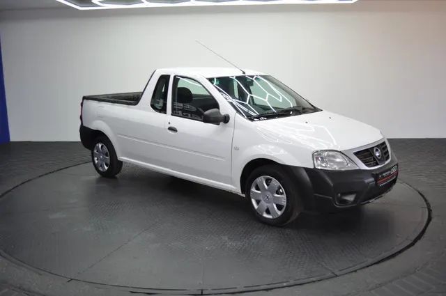 2023 Nissan NP200 1.6i (Aircon) Safety Pack