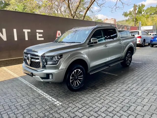 2025 GWM P500 2.0T HEV Double Cab Ultra Luxury 4x4