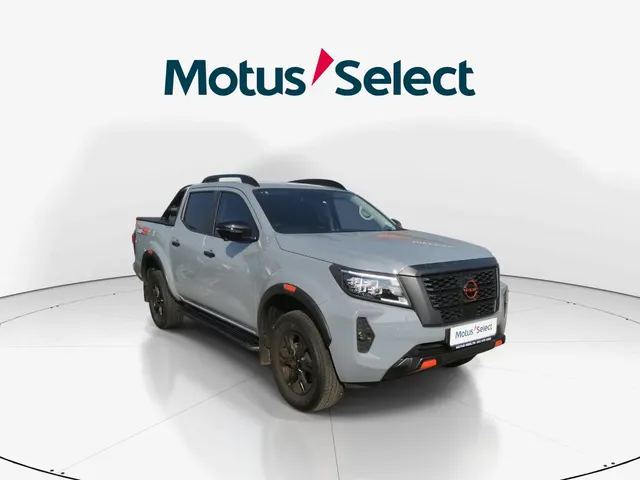 2025 Nissan Navara 2.5DDTi Double Cab PRO-2X