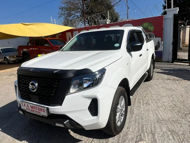 2024 Nissan Navara 2.5DDTi Double Cab SE Auto