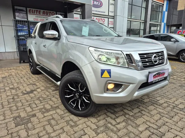 2018 Nissan Navara 2.3D Double Cab 4x4 LE Auto