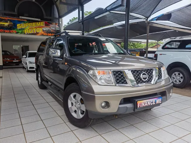 2014 Nissan Navara 2.5dCi Double Cab XE