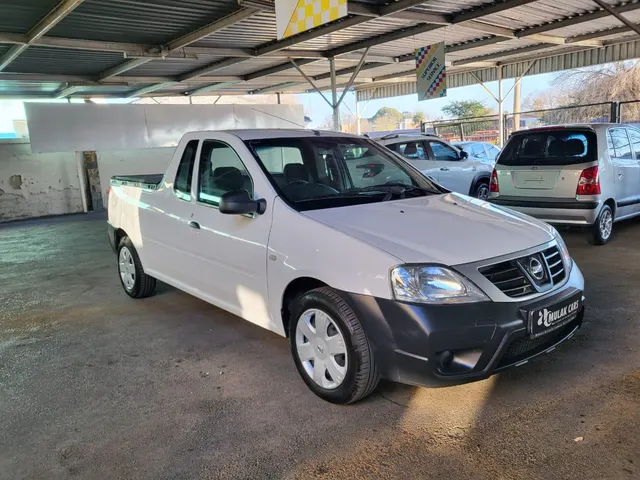 2021 Nissan NP200 1.6i (Aircon) Safety Pack