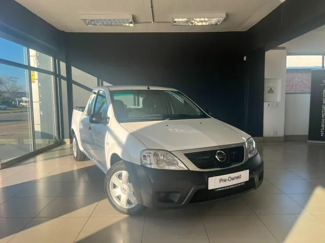 2023 Nissan NP200 1.6i (Aircon) Safety Pack