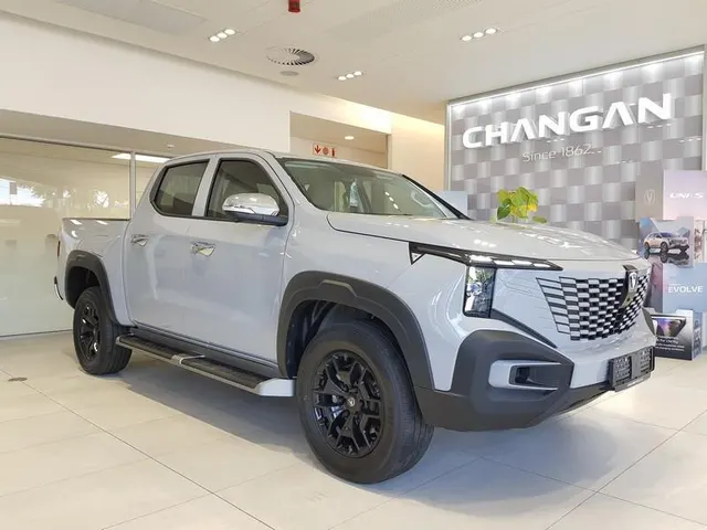 2026 Changan Hunter 2.0T Reev CE P/U D/C A/T