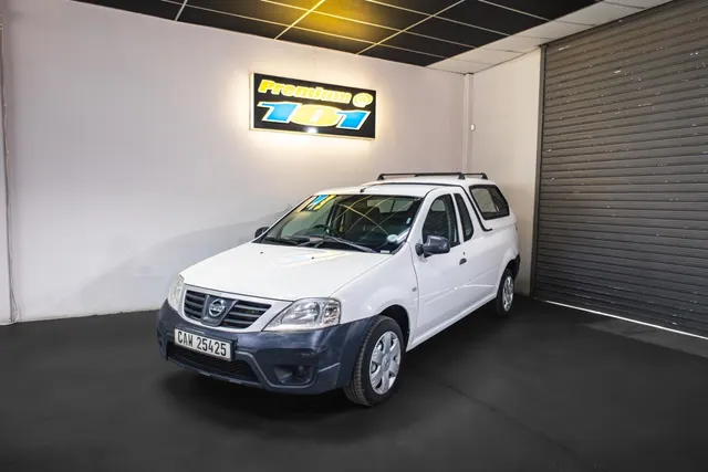 2012 Nissan NP200 1.6i (Aircon) Safety Pack
