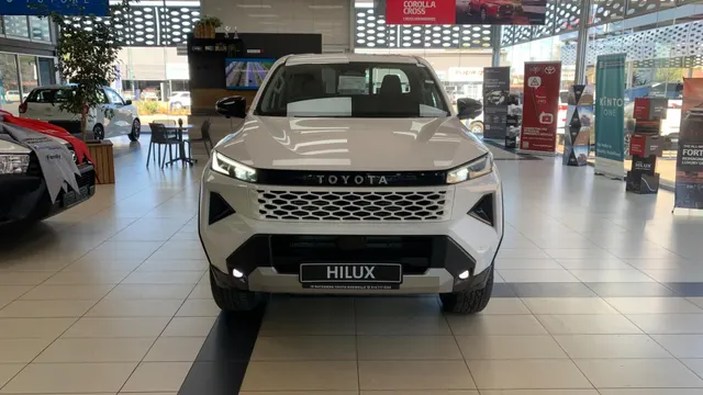 2026 Toyota Hilux 2.8GD-6 Xtra Cab Raider X
