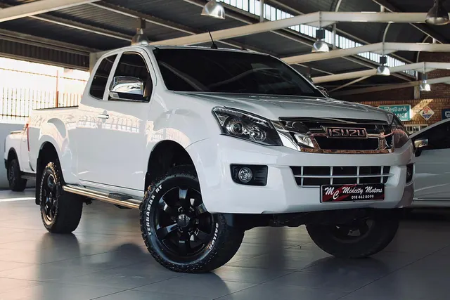 2016 Isuzu KB 300D-Teq Extended Cab LX Auto