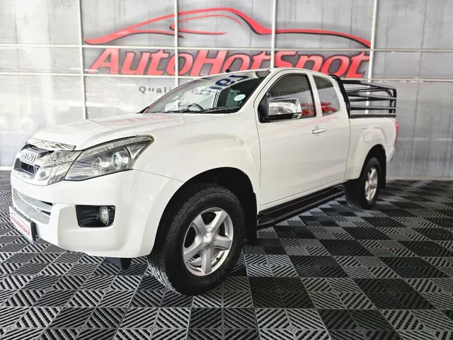 2015 Isuzu KB 300D-Teq Extended Cab LX Auto