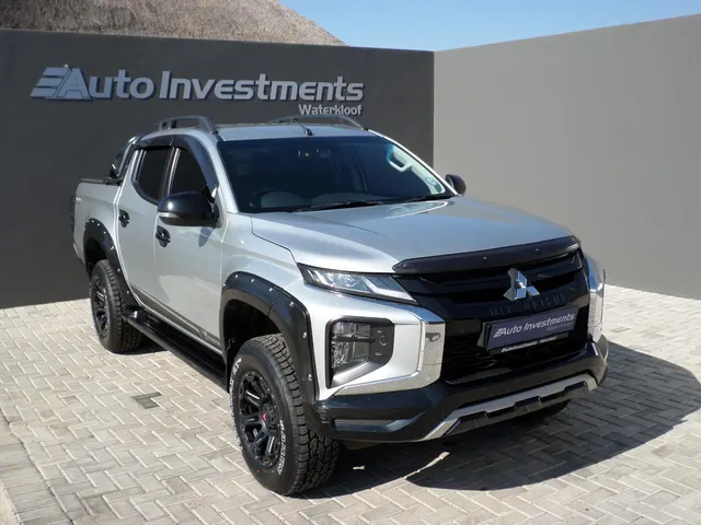 2023 Mitsubishi Triton 2.4DI-D Double Cab 4x4 Xtreme