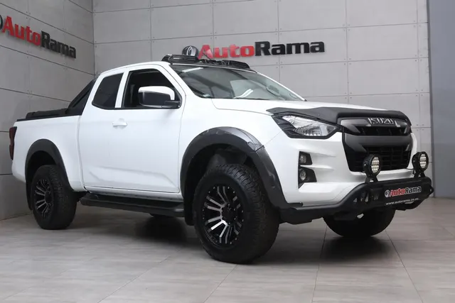 2022 Isuzu D-Max 1.9TD Extended Cab LS (Manual)