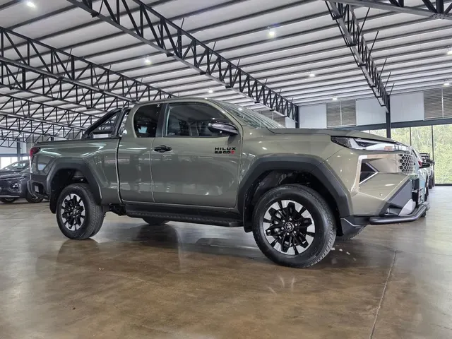 2026 Toyota Hilux 2.8GD-6 Xtra Cab Raider X 4x4
