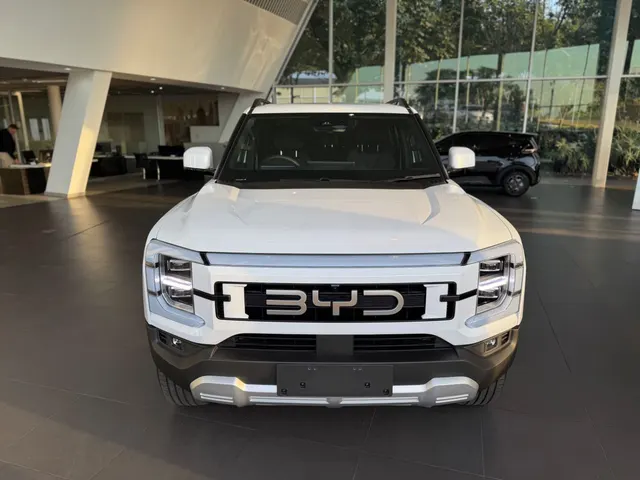 2026 BYD Shark 6 Premium AWD