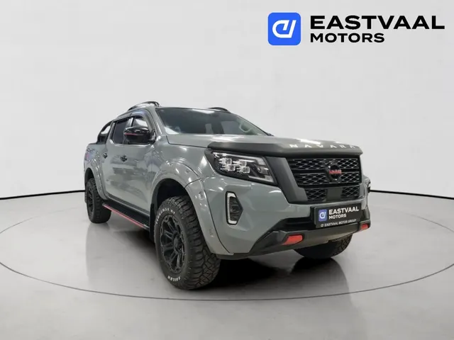 2024 Nissan Navara 2.5DDTi Double Cab PRO-2X