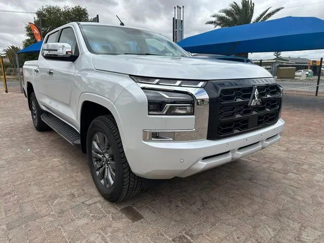 2025 Mitsubishi Triton 2.4DI-D Double Cab GLS 4x4 Auto