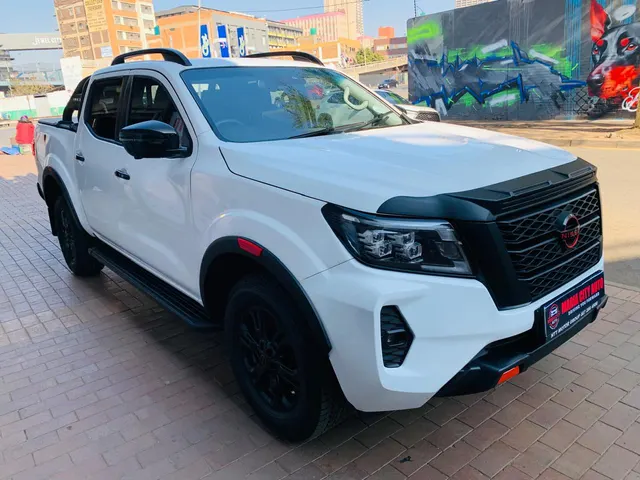 2025 Nissan Navara 2.5DDTi Double Cab PRO-2X