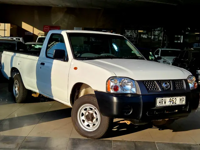 2015 Nissan NP300 Hardbody 2.0
